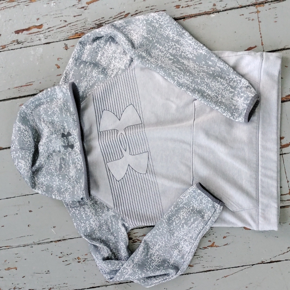 Under Armour Hoodie